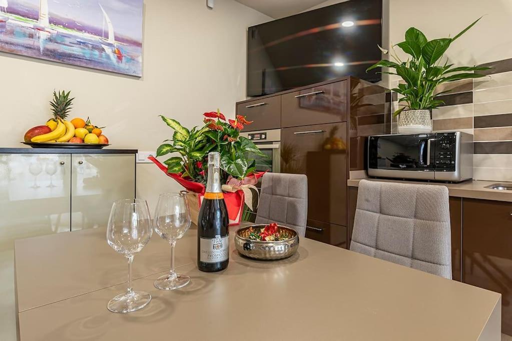 2 Min From The Sea Pool, Comfort And Free Wifi * Miami Playa